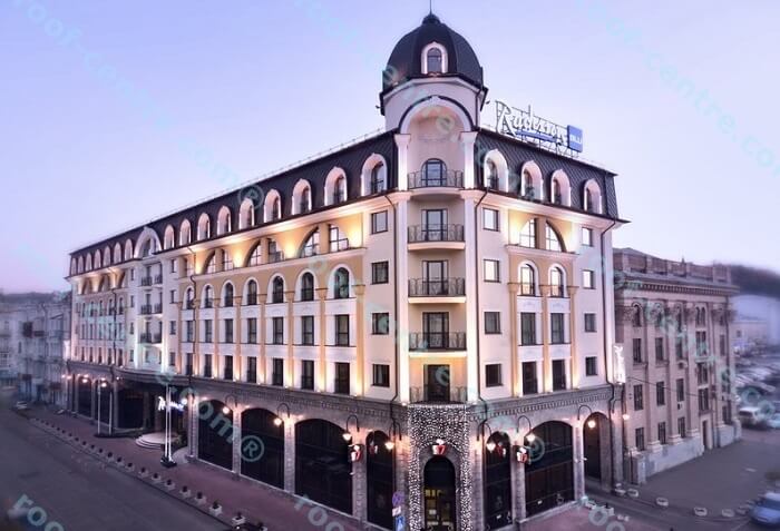 м. Київ. Готель «Radisson Blu»